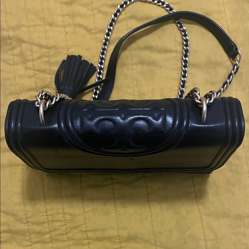 Tory Burch Black Quilted Crossbody Bag - Picture 2 of 6